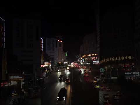 深夜0時、西站十字の車の音…都市の夜が癒しに変わる白色雑音ASMR【睡眠導入・無言】